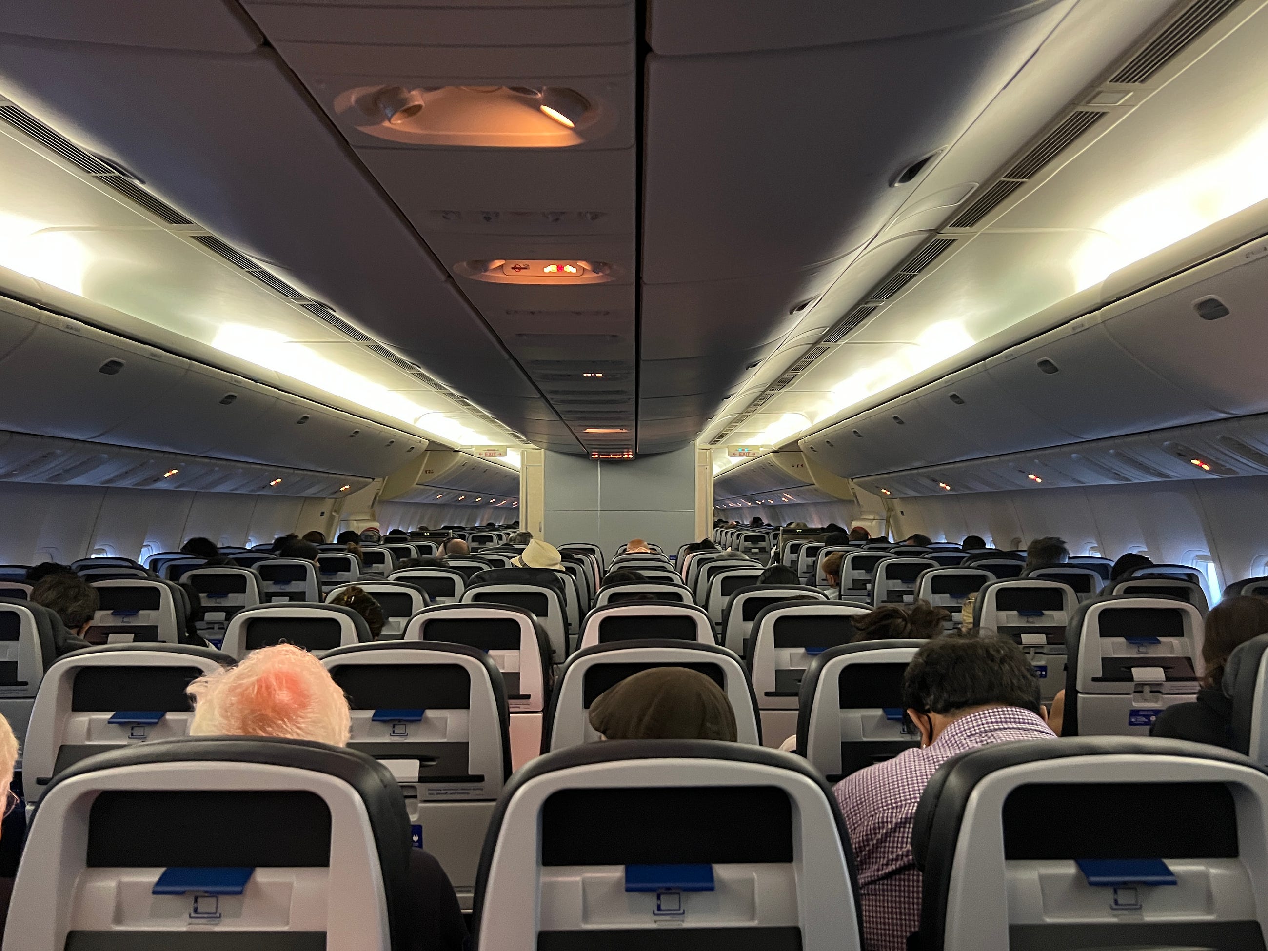Airlines Now Squeeze 10 People Into a Single Row In Economy