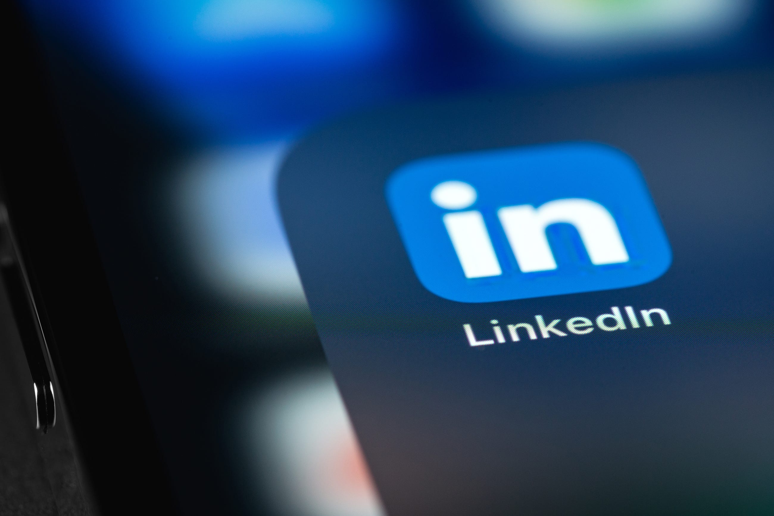 Equity World vs LinkedIn