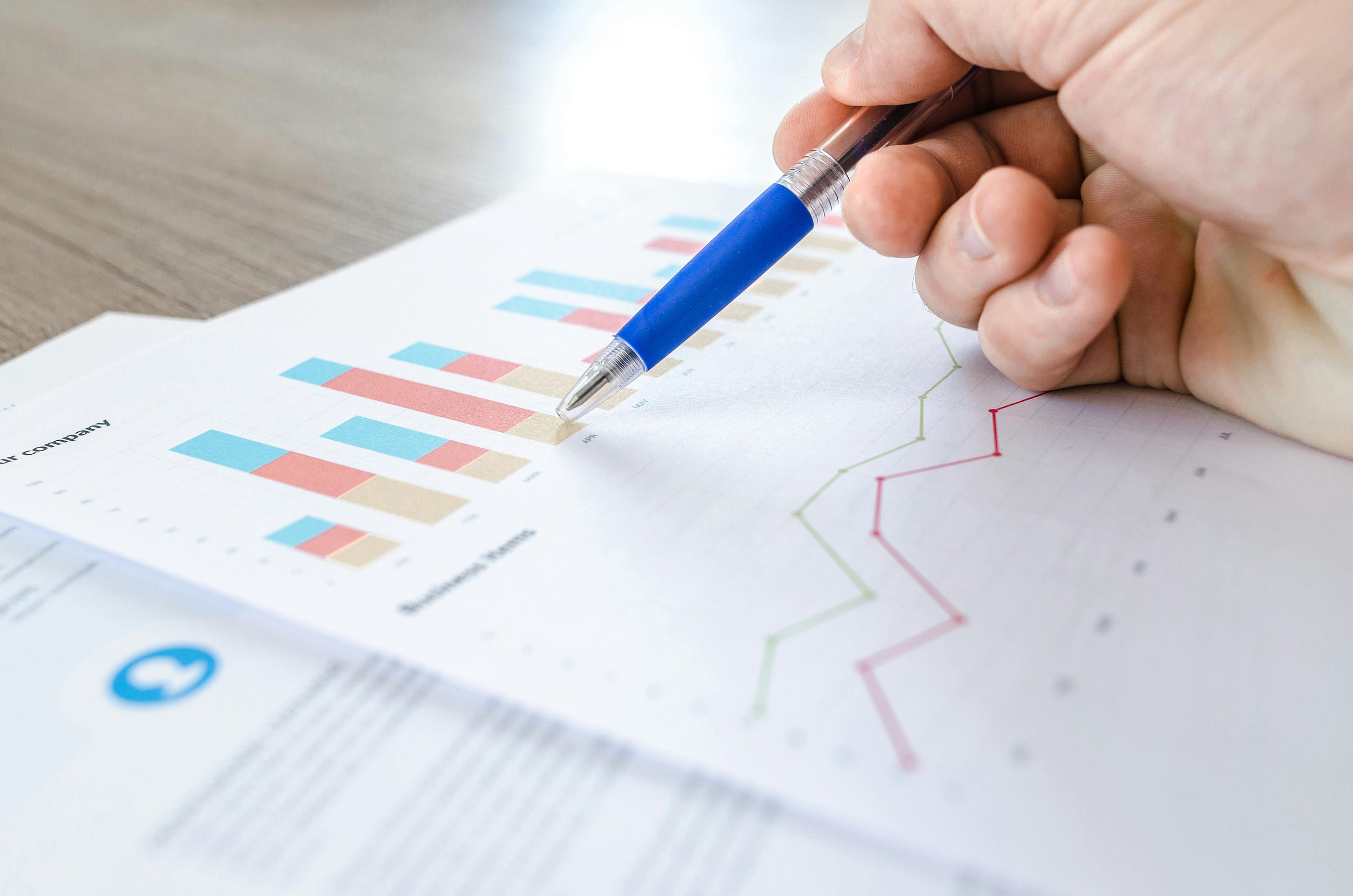 Classifying Technical Analysis Patterns Using Time-Series Similarity Search