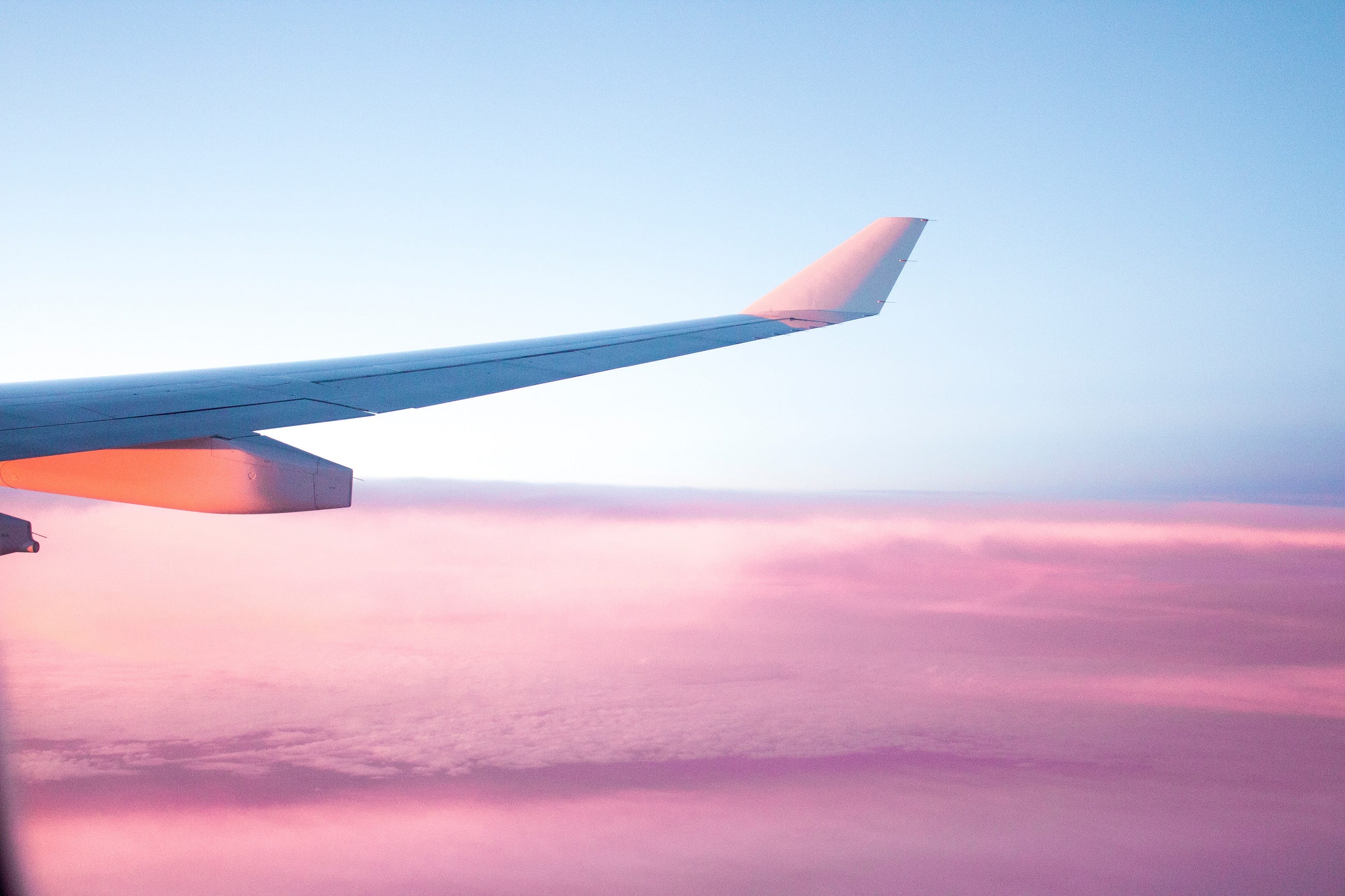 10 Tips to Make Long Flights More Comfortable