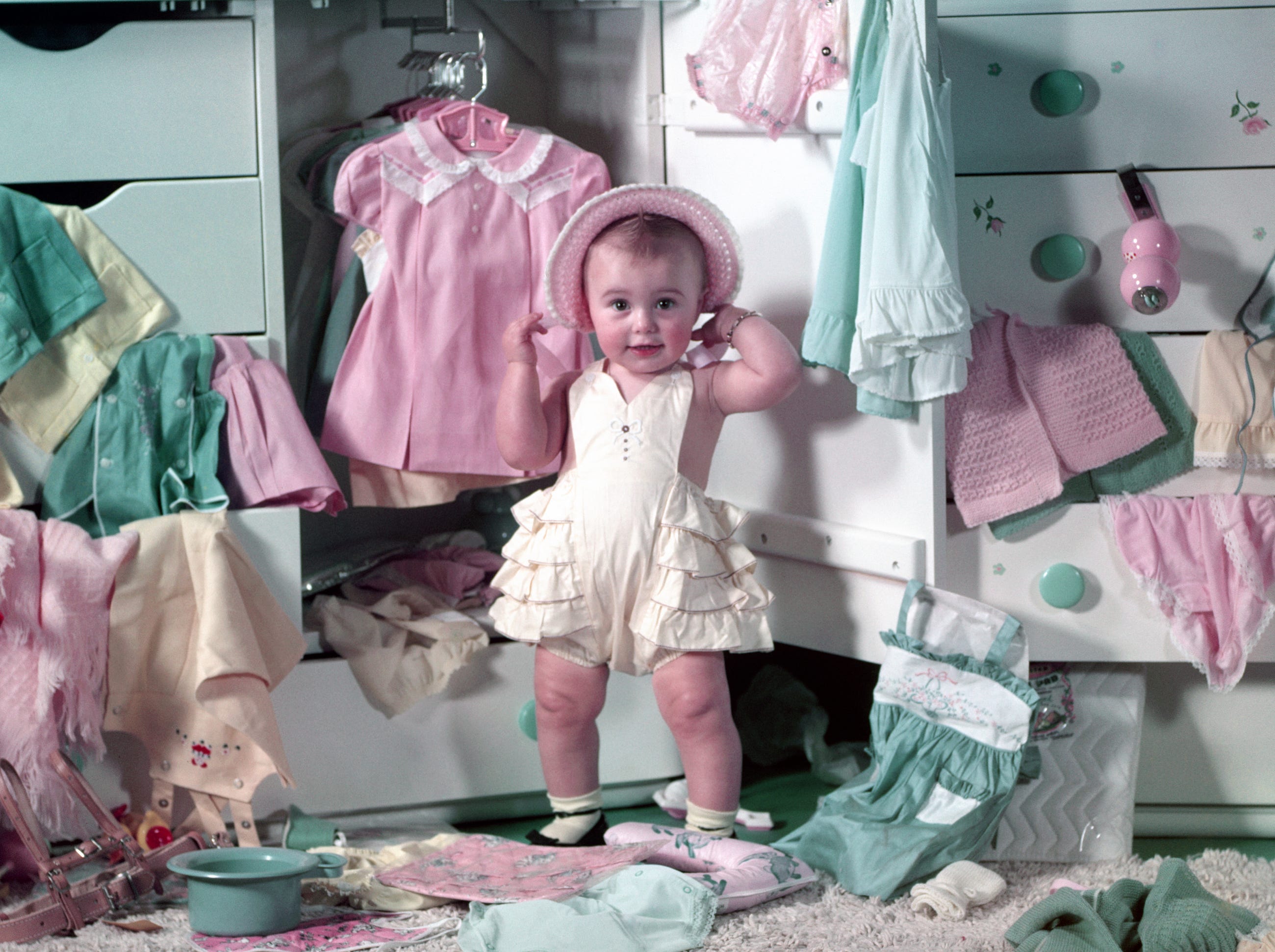 Gender-neutral baby clothes are actually an old-school ...