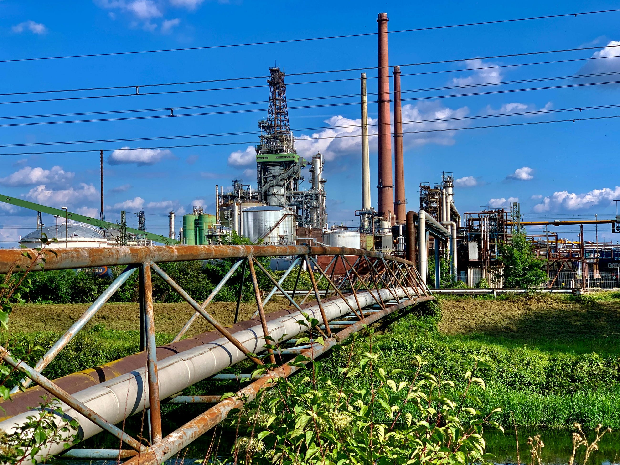 RFID Asset Tracking: How It Works? Price and Choosing the Right One?