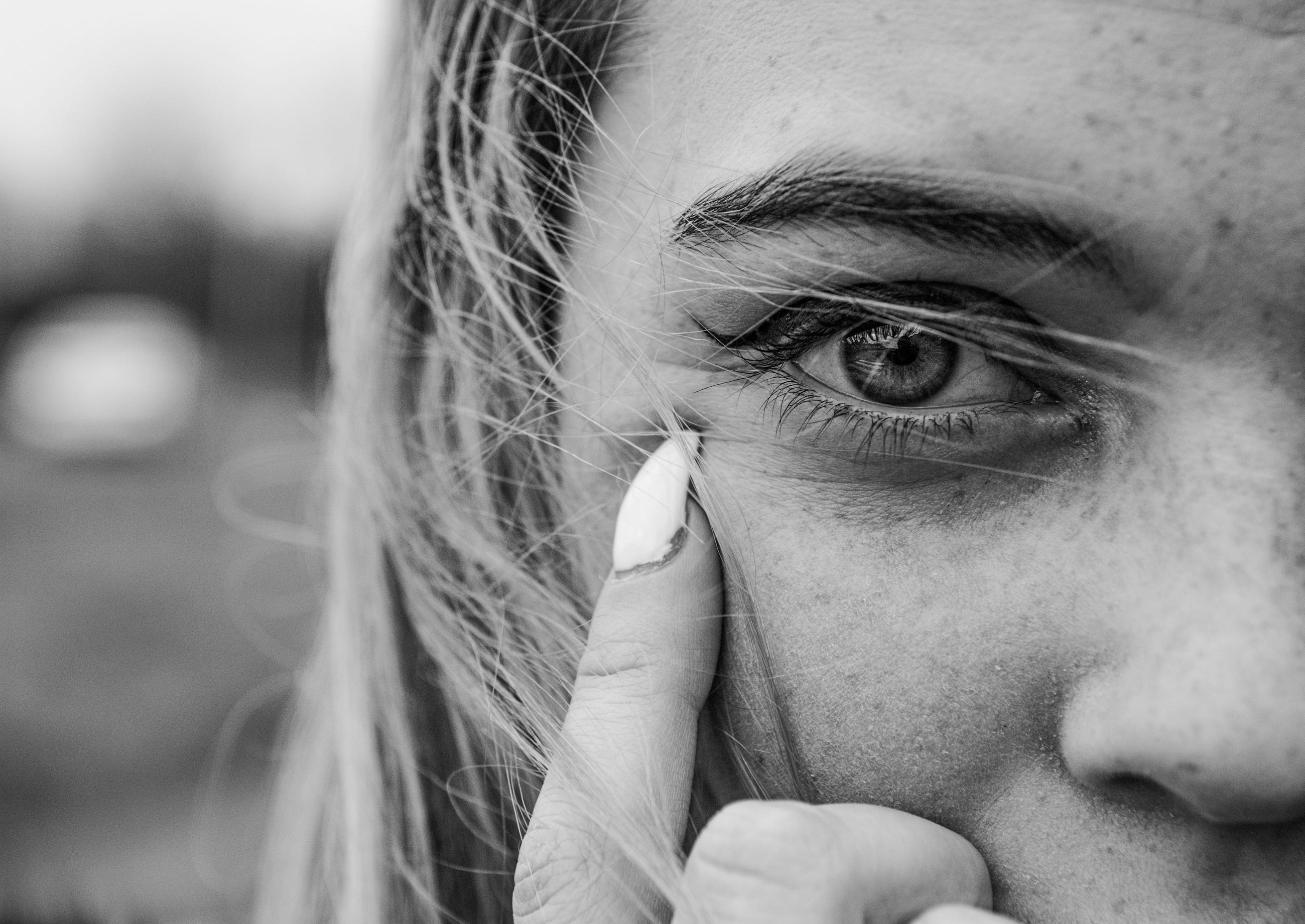 A Considered Approach to Purchasing Coloured Contact Lenses