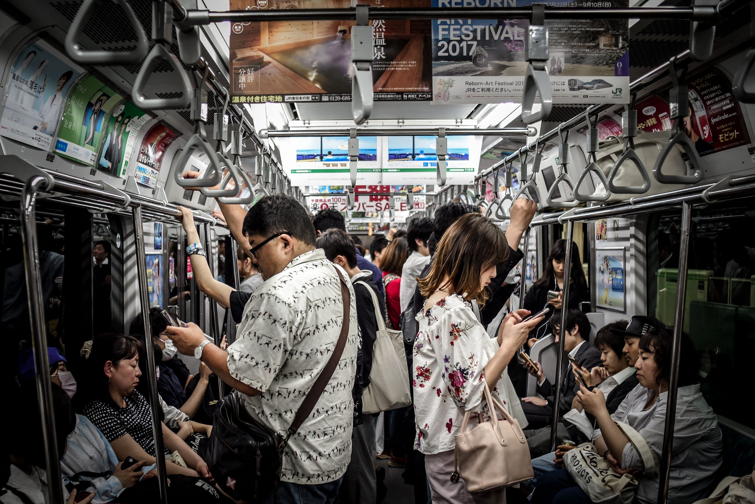 what-happens-when-you-don-t-use-your-phone-on-your-commute