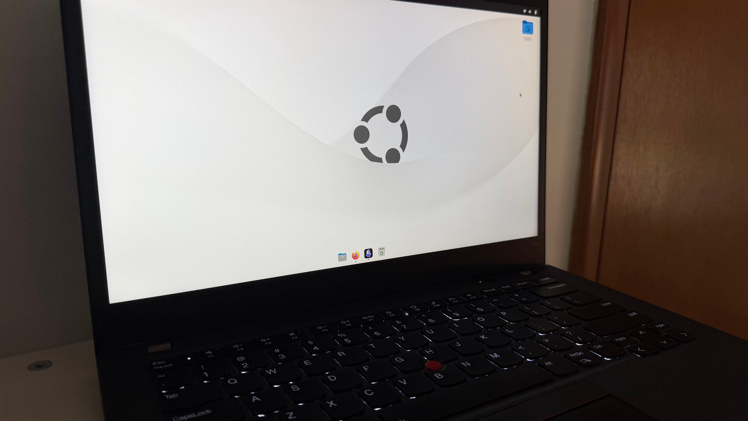 Linux Can Rescue Your Old Laptop (and Save You Money!)