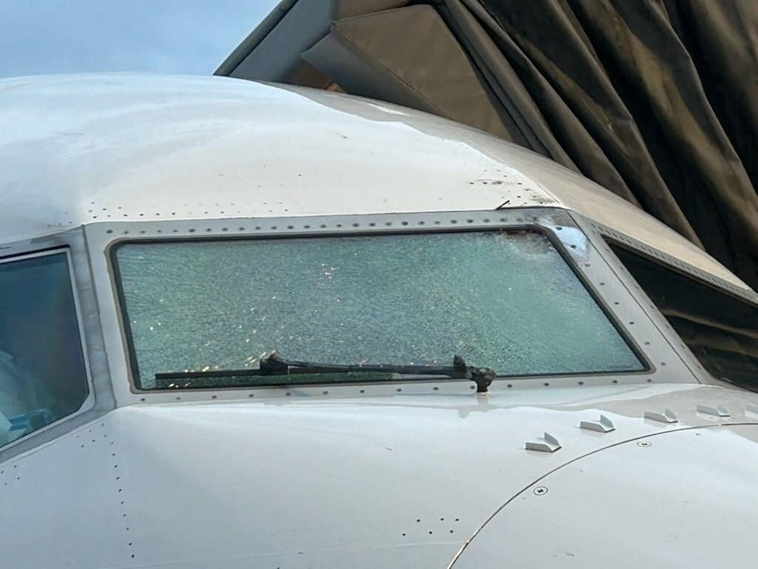 ?? Mile-High Mystery: The United Airlines Flight That Was Struck by an