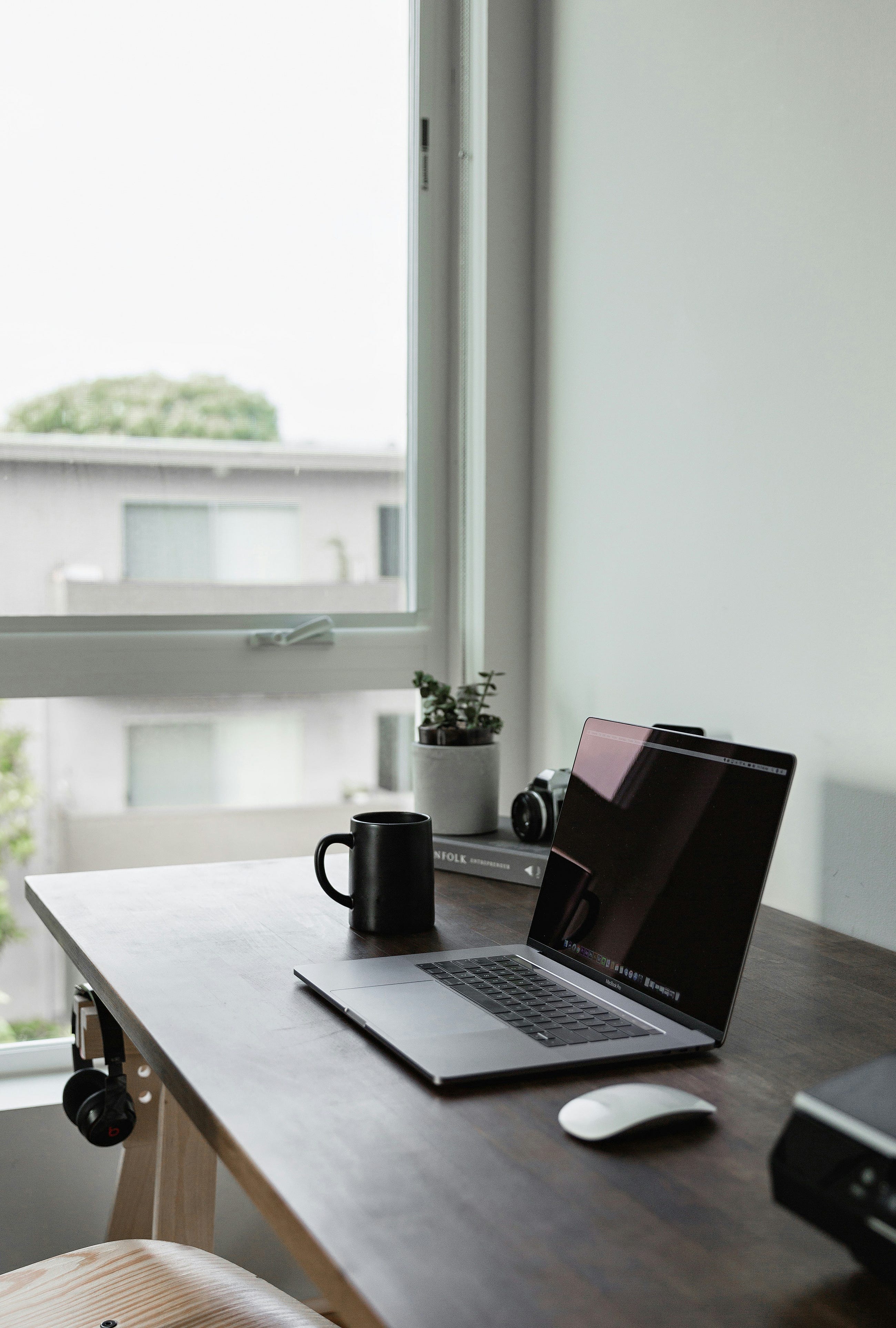 I Tested 6 AI Side Hustles You Can Run From Anywhere — Here’s What Actually Paid