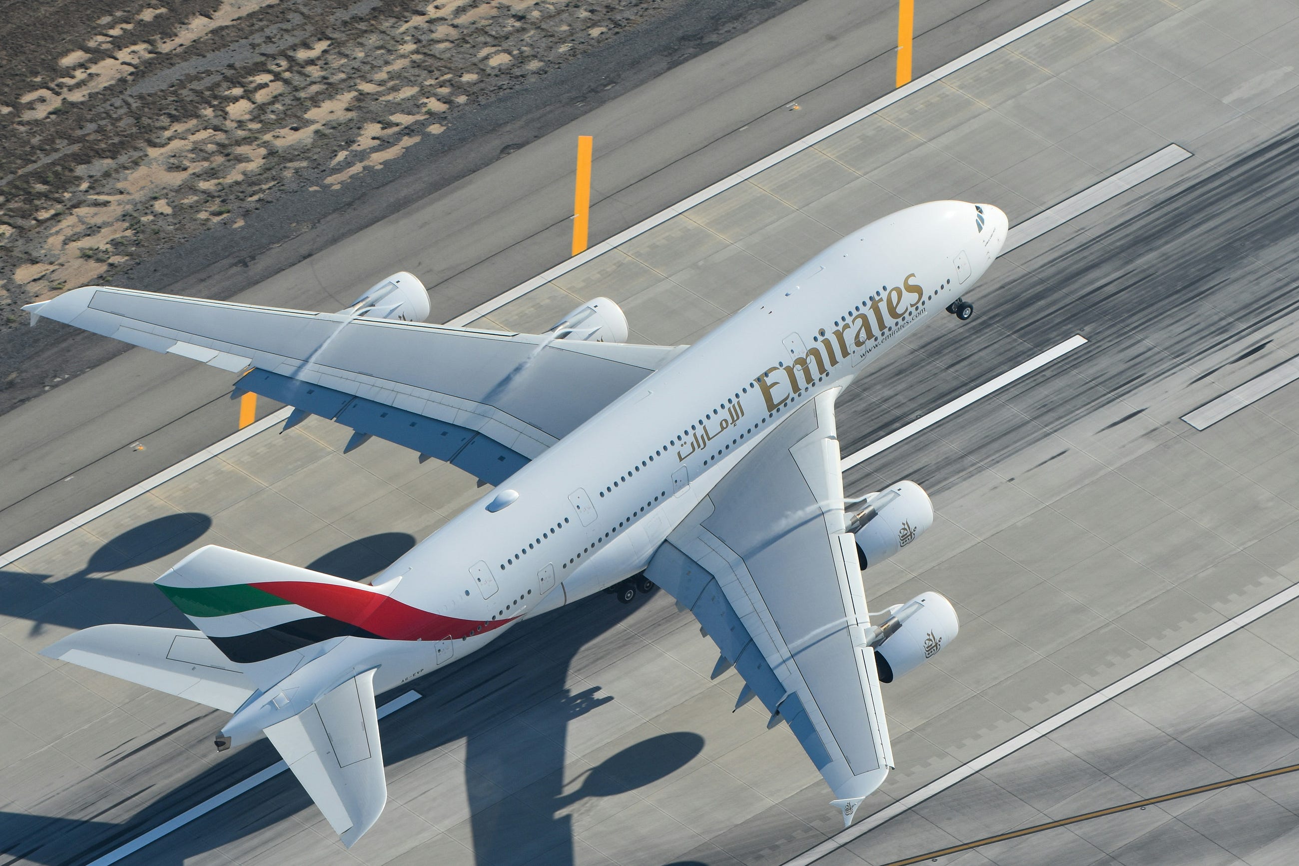 Flying the A380: Inside the World’s Largest Passenger Aircraft Flying the A380: Inside the World’s Largest Passenger Aircraft