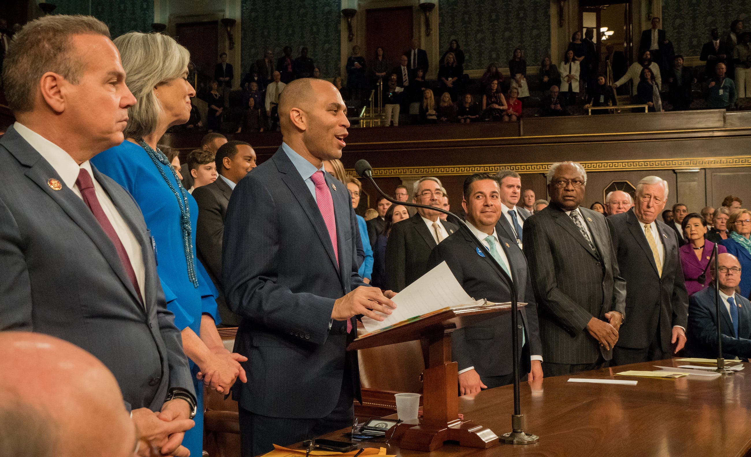 madam-speaker-a-behind-the-scenes-look-at-the-u-s-speaker-of-the