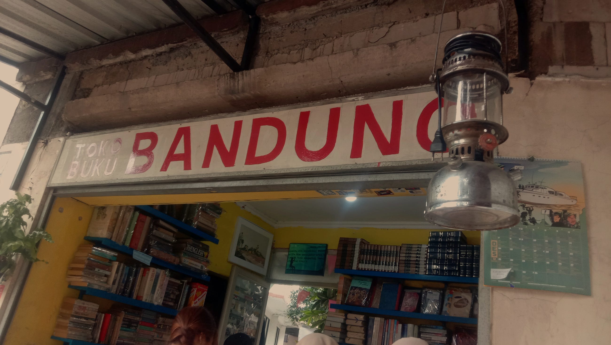 Antique Lighting: The Silent Witness of a Bandung Bookstore