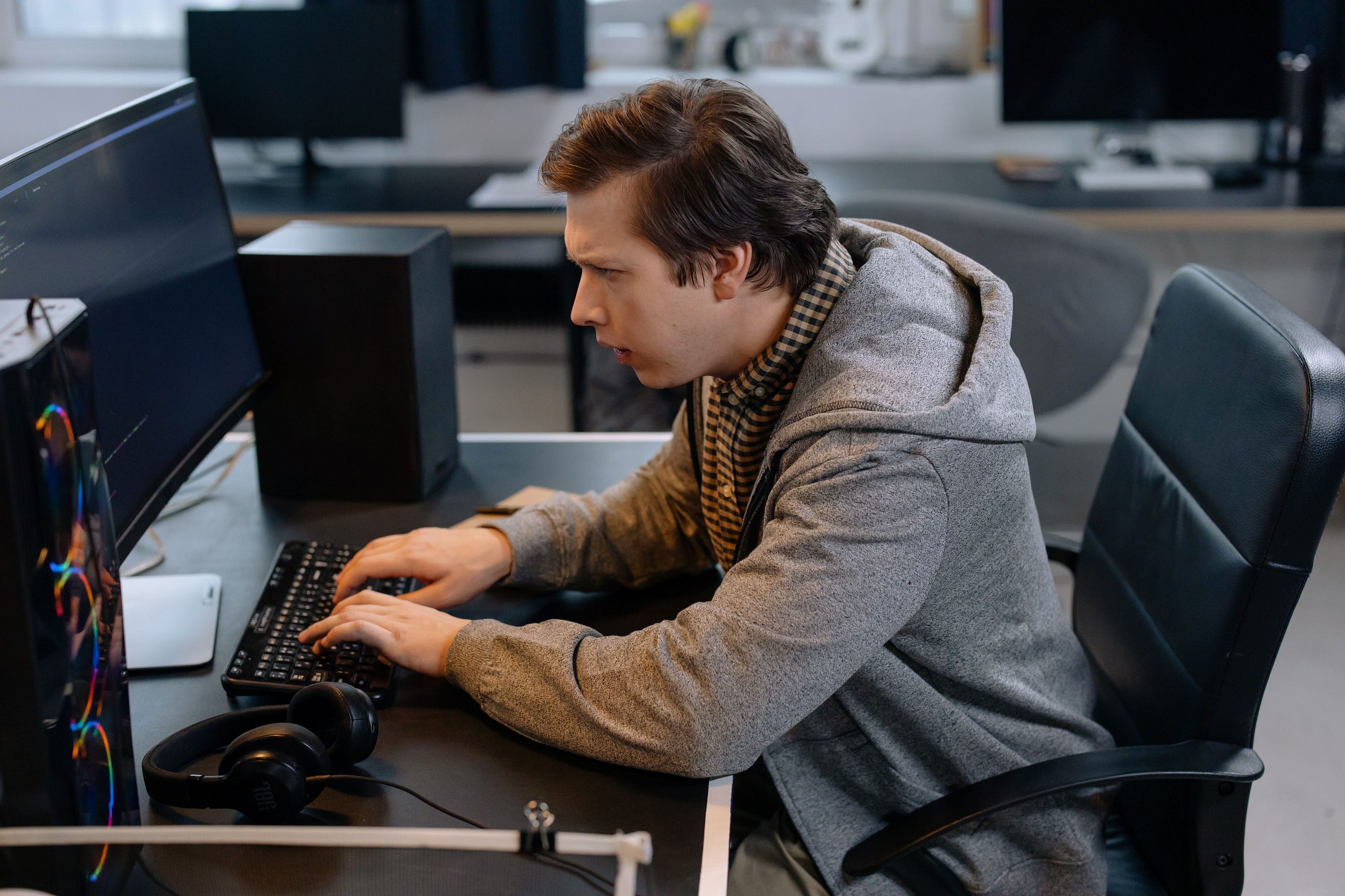 9 Social Skills That Programmers Commonly Lack