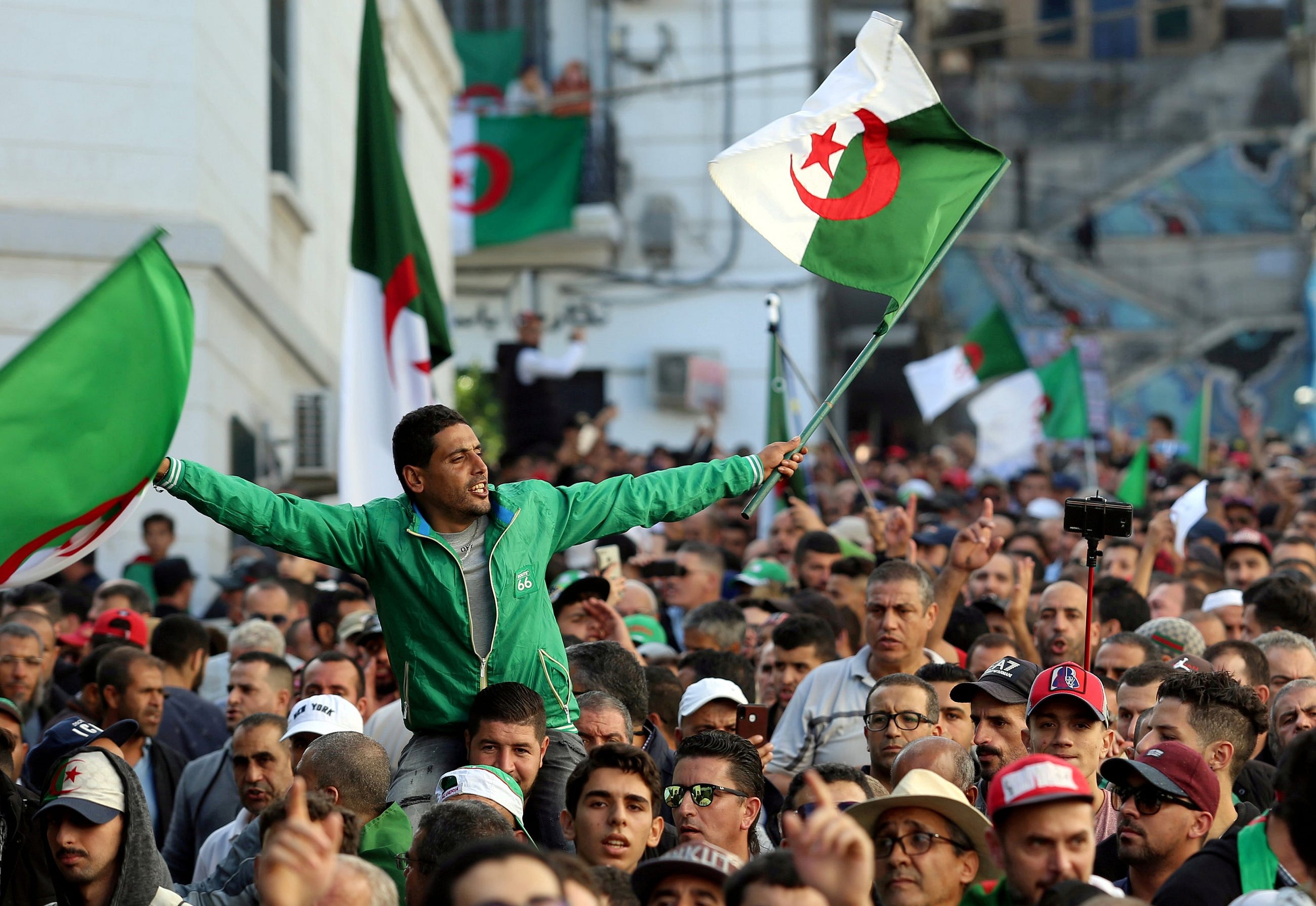 How the IMF and the West Tried to Debt Trap Algeria