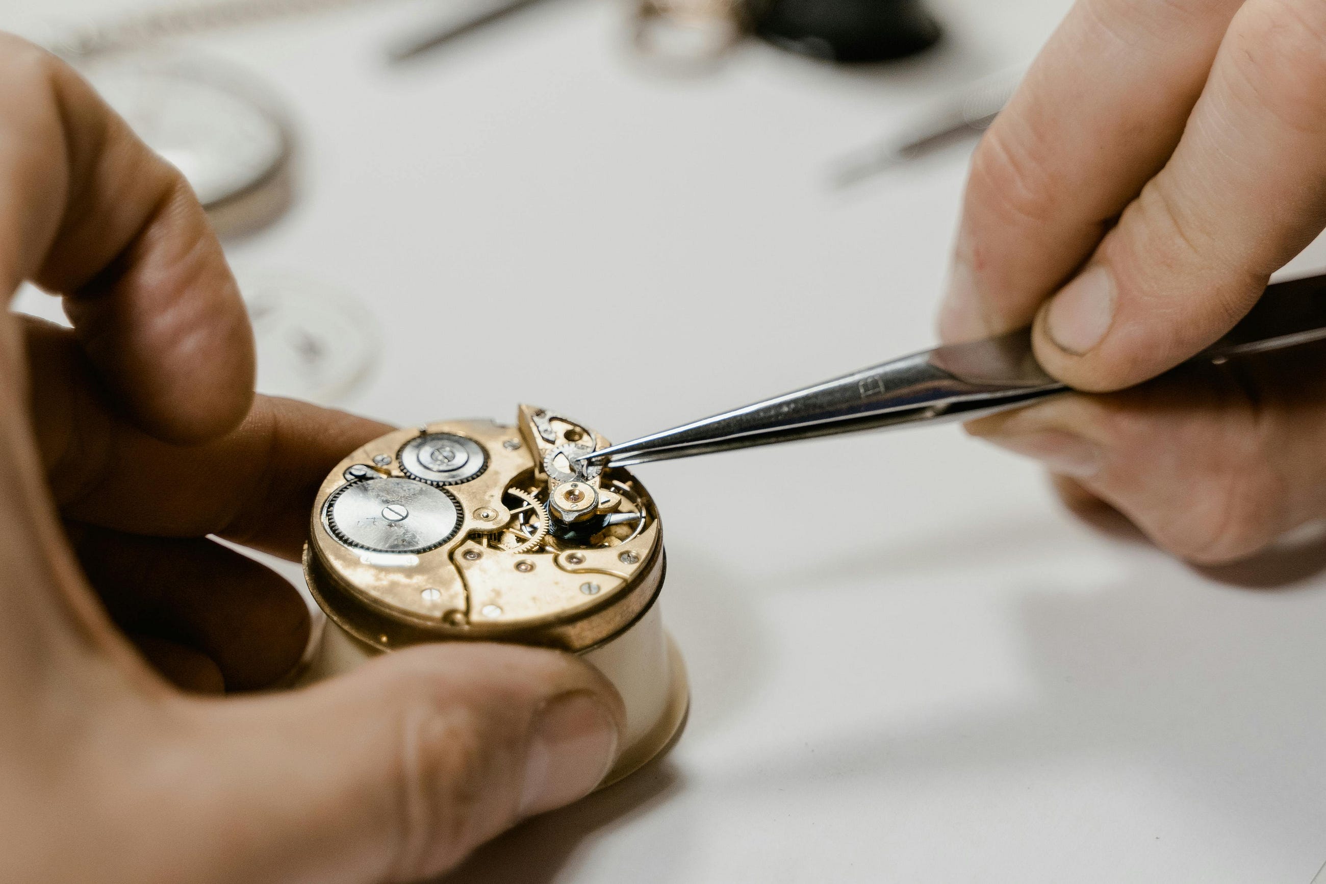 Mechanical vs. Digital: What Watches Teach Us About Working With AI