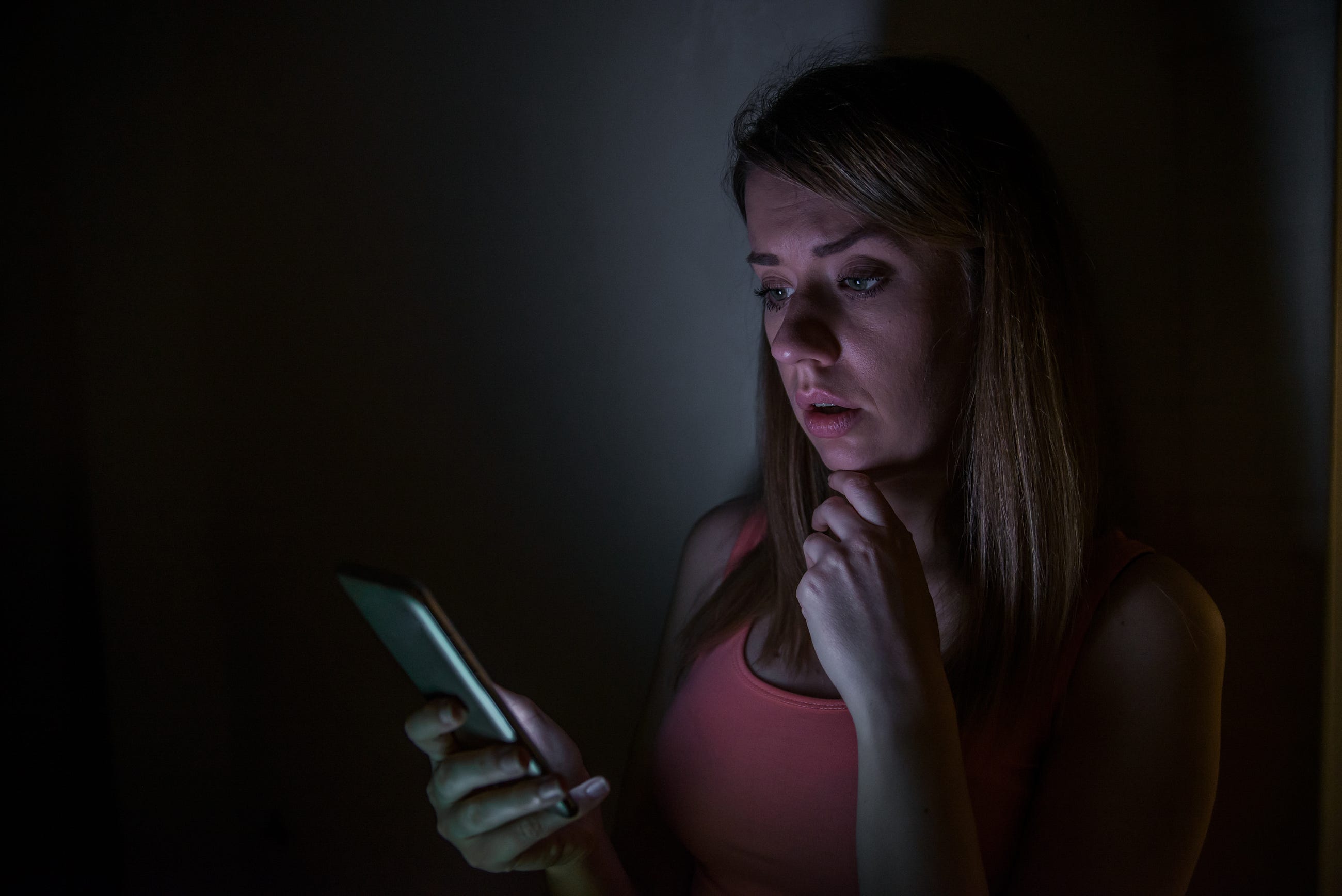 “I’d Rather Just Google It”: Why Ireland’s National Health Service Loses Crisis Users to a Search…