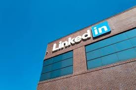 Picture of the corner of the LinkedIn office with logo on it.