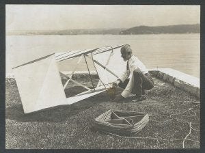 lawrence-hargrave-and-his-famous-boxkite