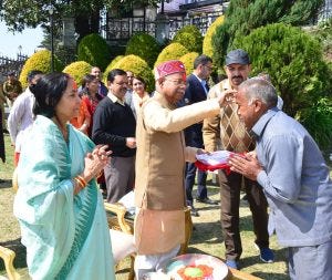Governor Felicitates People On Holi Festival