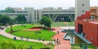 DELHI UNIVERSITY