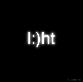 “light on, licht aus”