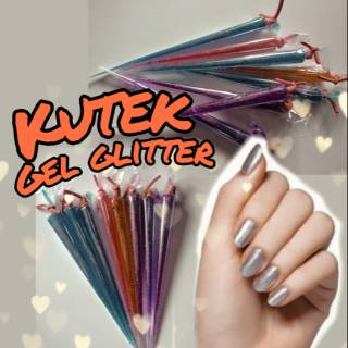 A very cheap nail polish with poor quality. We call it “kutek gliter” in Indonesia