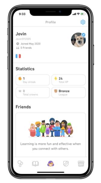 Tela do aplicativo Duolingo usando ilustrações de pessoas de diferentes etnias.