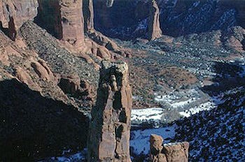 tower of rock in the Valley of Canyon de Chelly