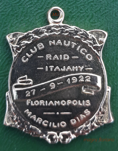 Uma das medalhas prometidas em 1922, mas só entregues em 1928. Foto: Magru Floriano