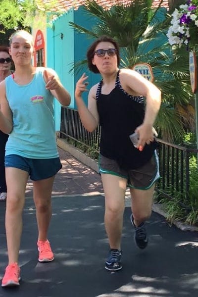 Aerin and Amelia being silly sisters at Six Flags. (Say that six times fast!)