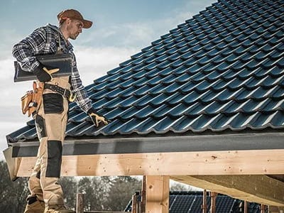 commercial roofing contractor in Sherwood