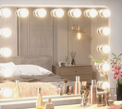 mirror to make your bedroom decor outstanding