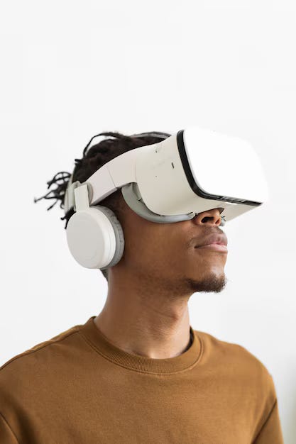 Image of a man wearing vr headset