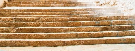 Stairs with plateaus