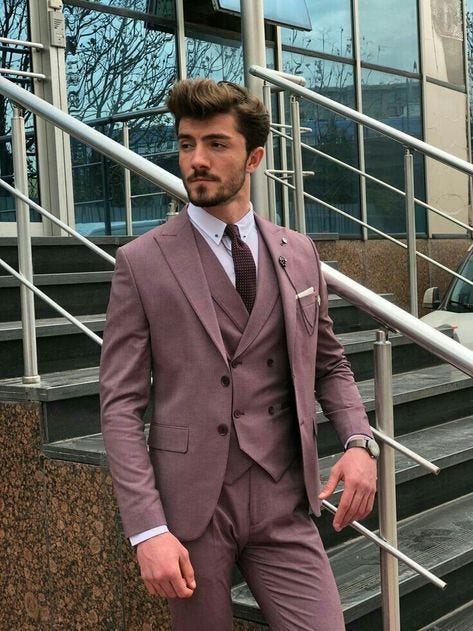 This is how a 3- Piece suit looks like