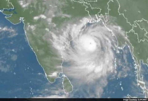 Tropical Cyclone Phailin has made landfall in Odisha state, on India’s east coast, according to local authorities.
 
 More than 500,000 people were evacuated from vulnerable coastal areas in Odisha and Andhra Pradesh states ahead of the cyclone’s arrival. Of them, more than 400,000 were moved to safety in Odisha alone, CNN informs.
 
 A super-cyclone in 1999 killed more than 10,000 people in Orissa — but officials say they are better prepared now.