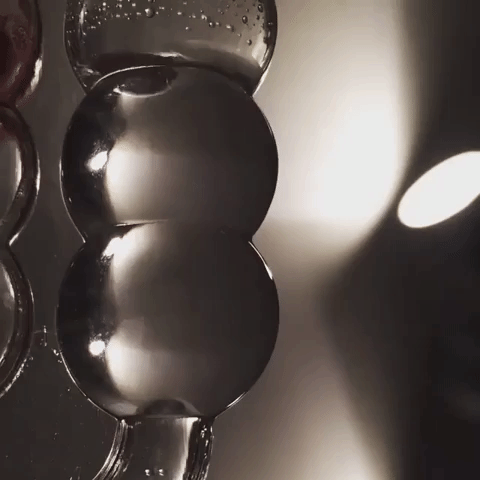 Bubbles from a fermentation lock