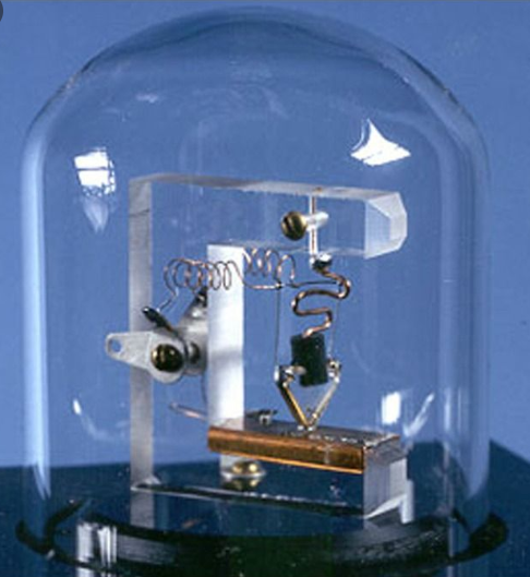 First Transistor fabricated at Bell Labs in 1947 by William Schokley & team