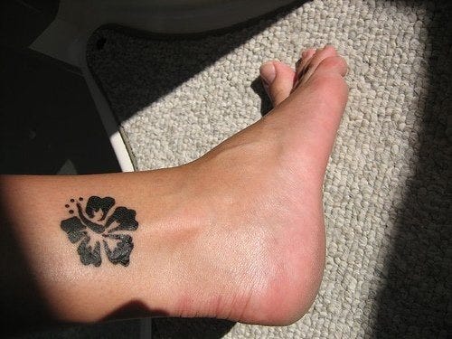 1094 Ankle Tattoo