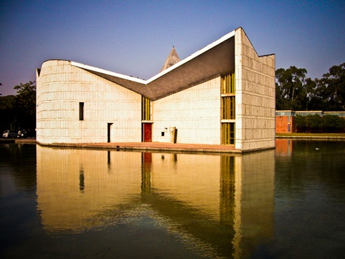 Gandhi Bhawan, An Iconic Building of Panjab University (Source: puchd.ac.in)