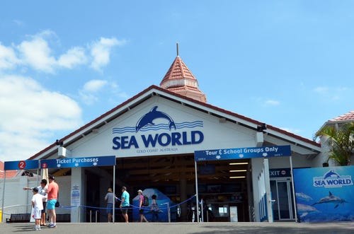 Sea World in  Australia eta visa malaysia