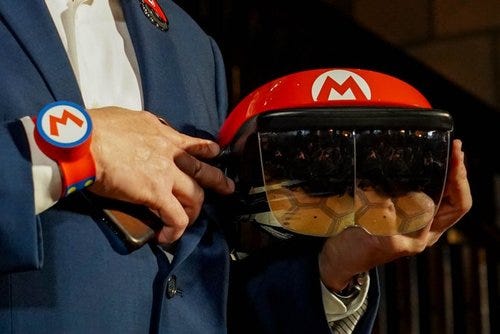 The Super Nintendo World smart bracelet and AR headset were shown off at various conferences as they are the staple technologies behind Super Nintendo World in California