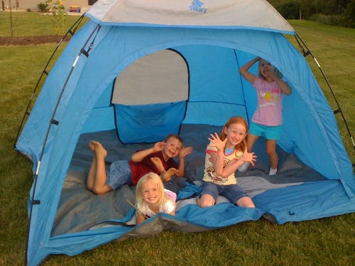 Keepy Blog: How to spend quality time with your kids during Summer? The best summer activities for your kids include baking, making ice cream, camping and much more.