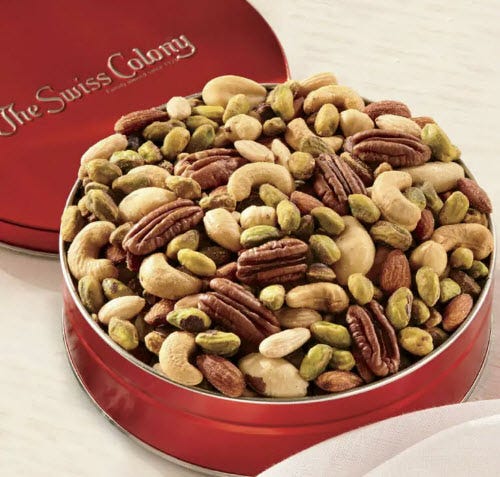 Mixed-Nuts-with-Pistachios