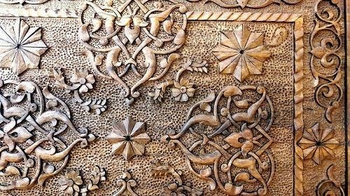 Unique Iranian handicrafts