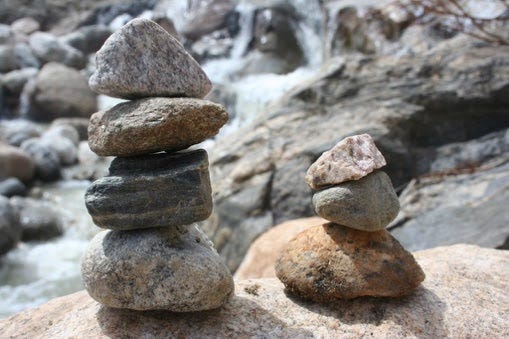 Picture of two cairns