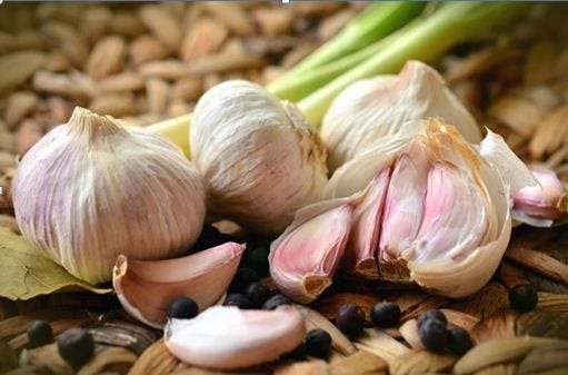 Garlic for cellulite removal food