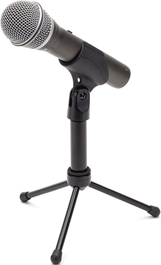 Samson Q2U podcasting mic