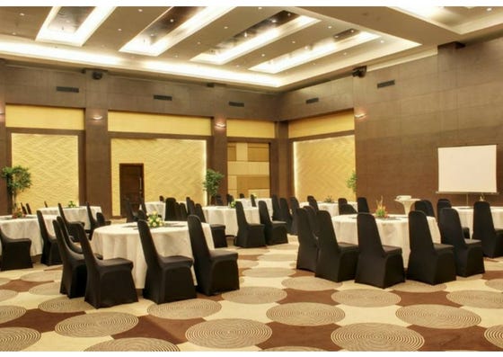 4 star banquet halls in chennai
