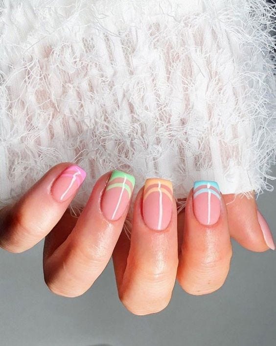Pastel French tips