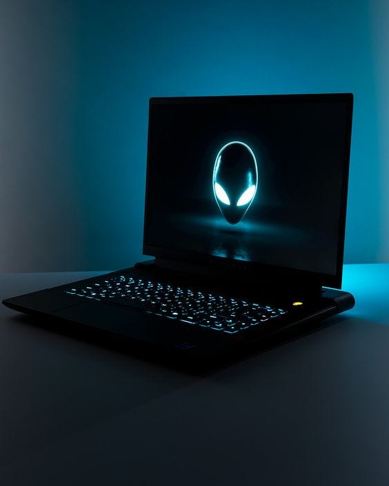 “Alienware m18 Gaming Laptop — Powerful Performance and Immersive Gaming Experience | Dell USA”
