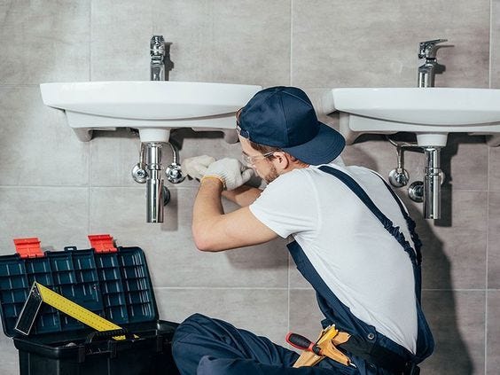 plumber in Dubai